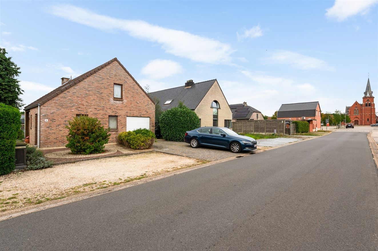 Foto 2 van een woning in Mol