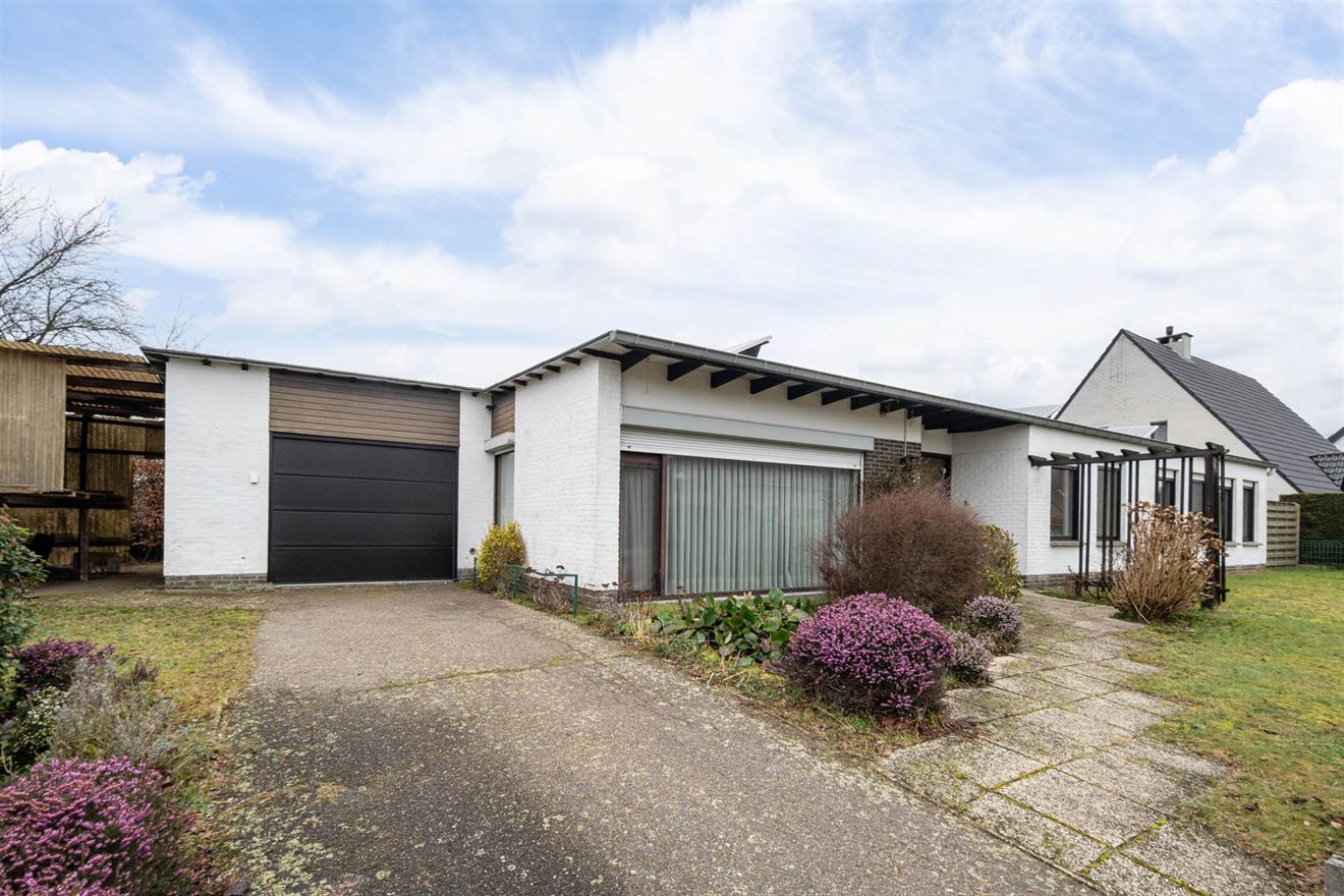 Foto 2 van een woning in mol
