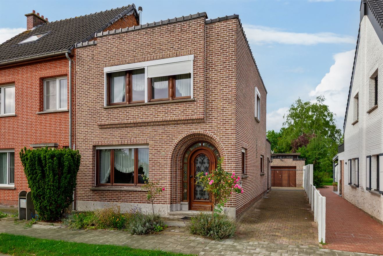 Foto 2 van een woning in Emblem