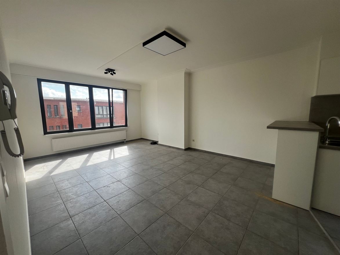 Foto 2 van een woning in MERKSEM